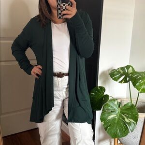 Athleta Pranayama Restore Wrap in Pine. Size XL ***read***